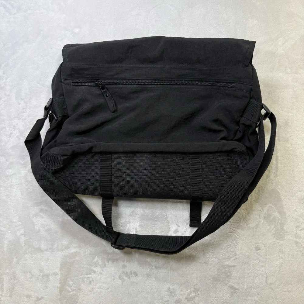 Vintage Guess Sport Messenger Bag Black Crossbody Laptop Book‎ Bag Y2K